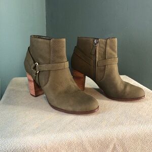 Cole Haan olive green ankle boots wooden heel